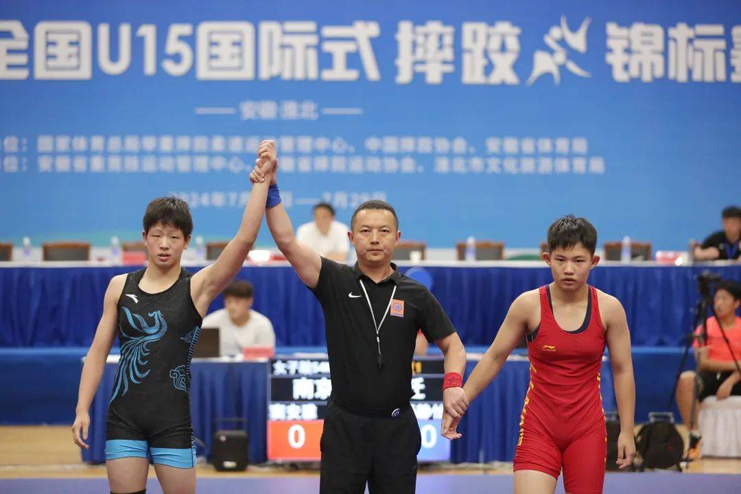 全國摔跤锦标赛，力量与技巧的荣耀舞台的简单介绍