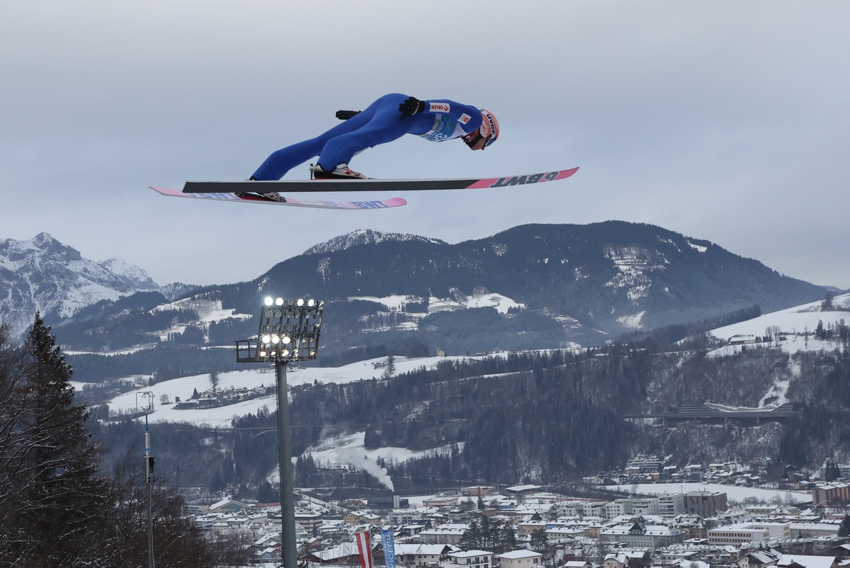 关于全国滑雪锦标赛,雪地上的速度与激情的信息 关于全国滑雪锦标赛,雪地上的速度与激情的信息