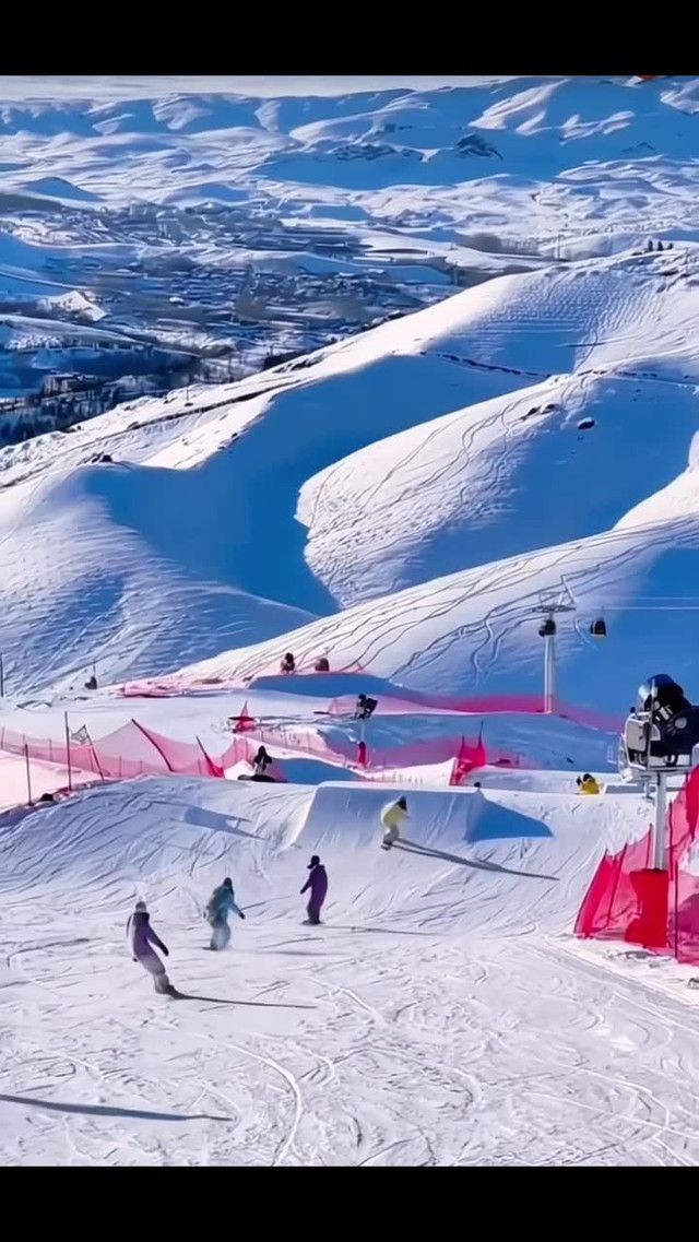 关于全国滑雪锦标赛,雪地上的速度与激情的信息 关于全国滑雪锦标赛,雪地上的速度与激情的信息