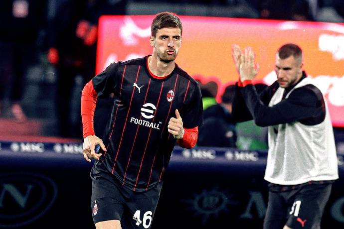 包含意甲逆转，球员讲述赛前战术布置与临场应变手段的词条