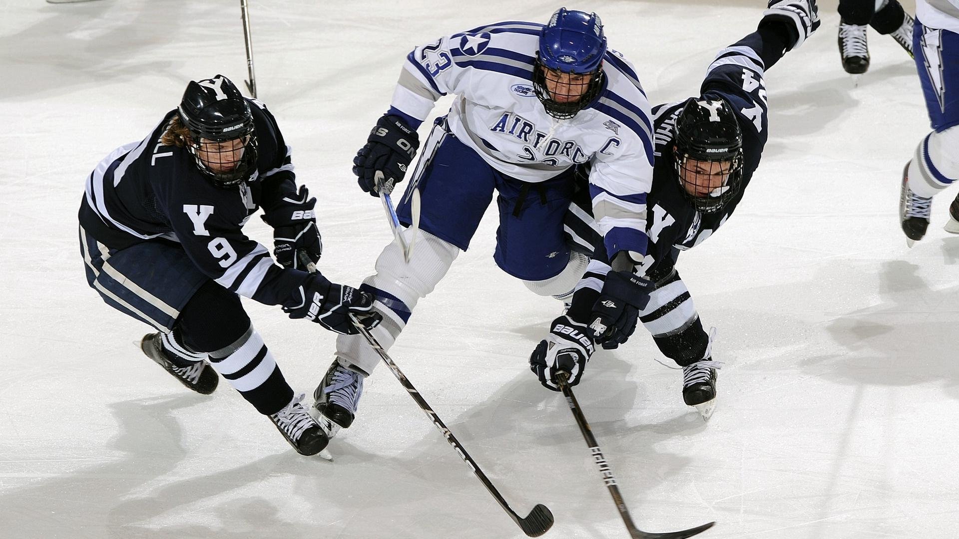 “德甲激战正酣:攻防对抗精彩纷呈”,德甲打法