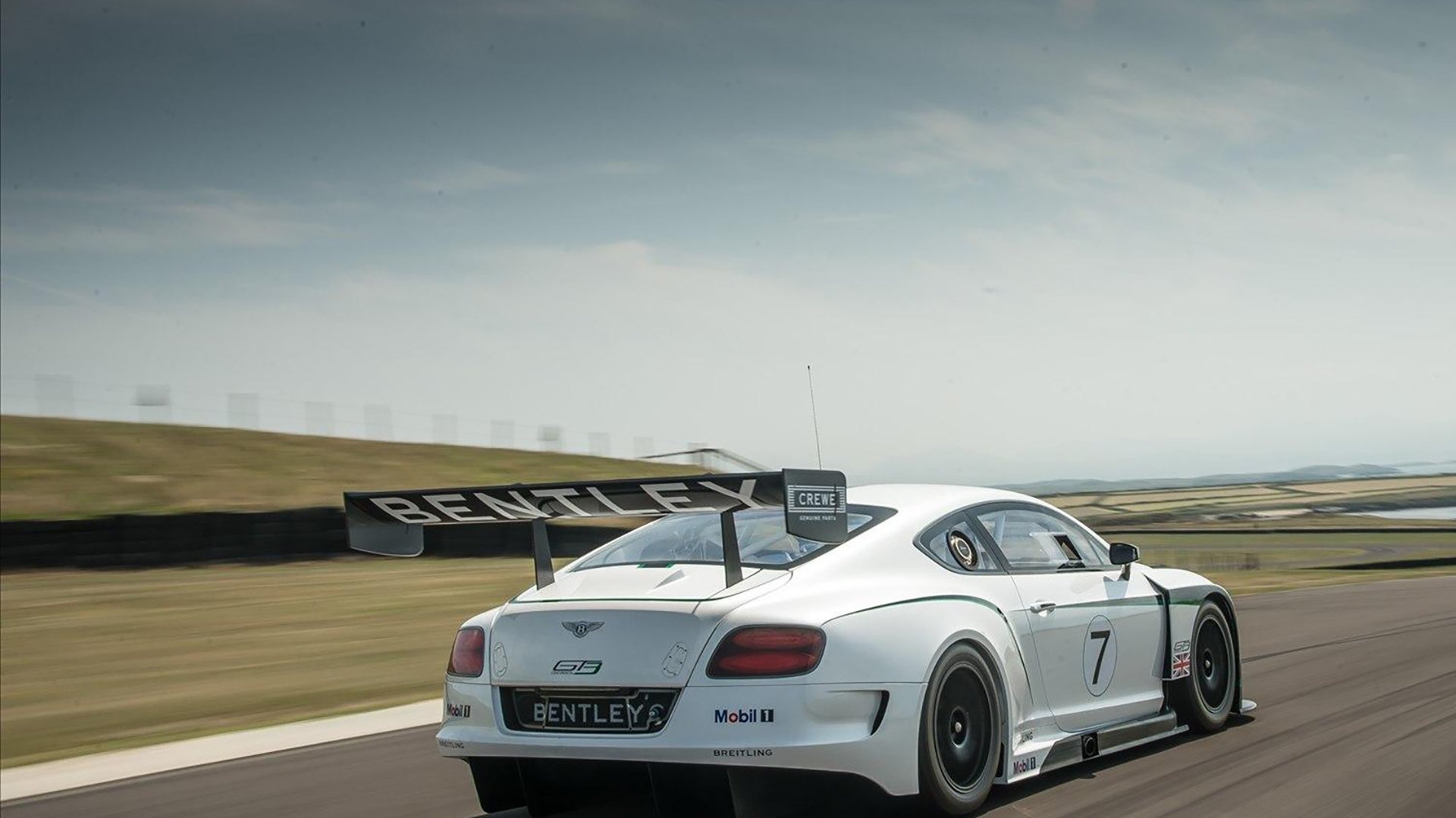 英超球队社会责任的实践经验,英超球队底蕴